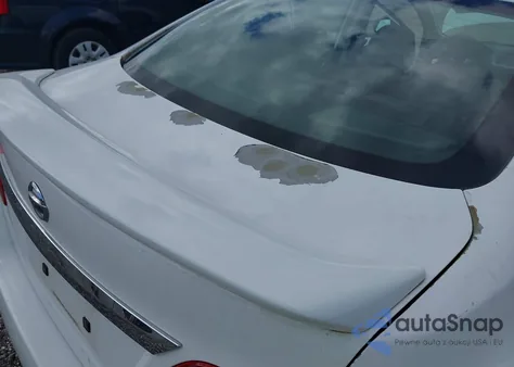 2015 Nissan Sentra S z USA, uszkodzony, nr VIN 3N1AB7AP7FY251506